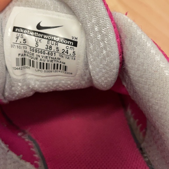 🌸3/$12🌸 Nike dual fusion lite sneakers - Picture 11 of 14